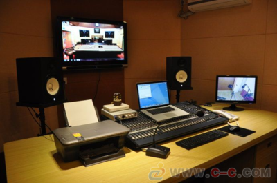 廣告錄音制作 從賣場到地攤，專業(yè)配音助力商業(yè)促銷